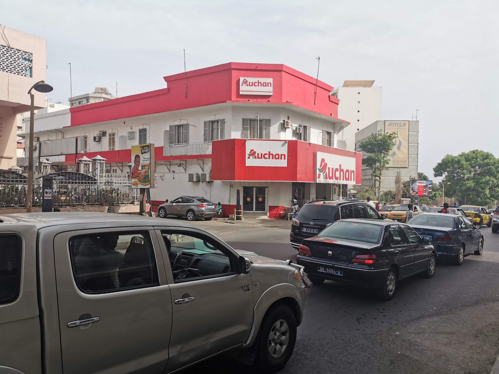 You are currently viewing Auchan et ses collaborateurs sénégalais ne doivent pas être nos ennemis ! 🇸🇳🇸🇳