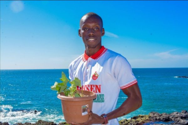 Lire la suite à propos de l’article La culture de la fraise en Afrique, particulièrement au Sénégal : une réalité dans nos terroirs